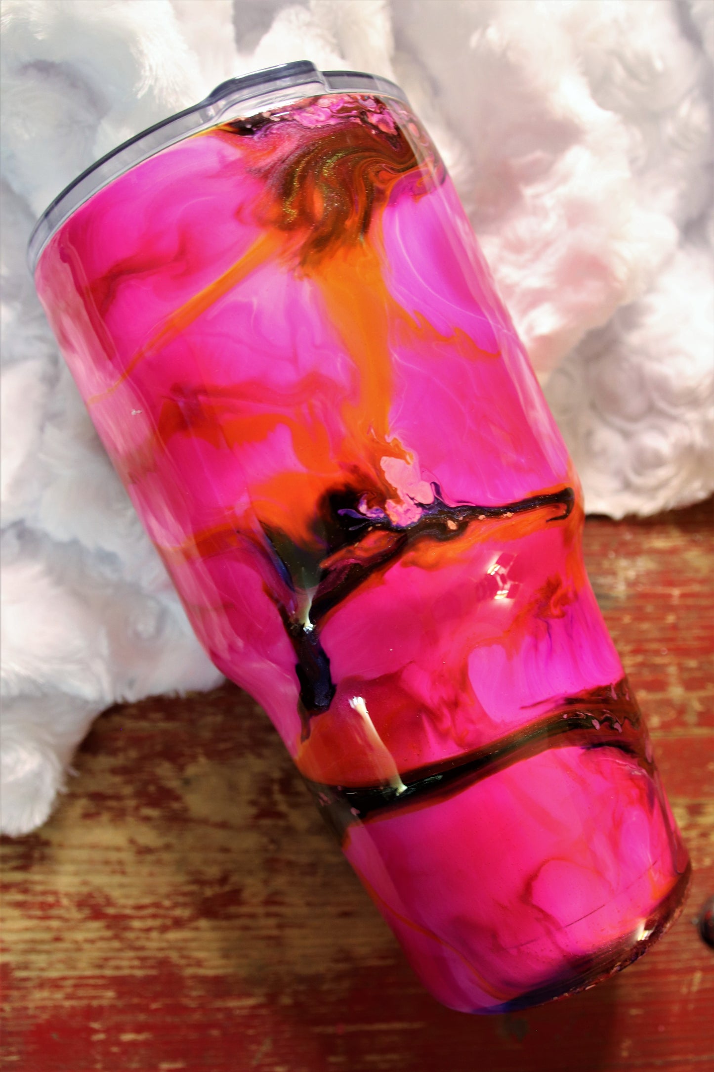 32oz Modern Curve Insulated Tumbler Customizable